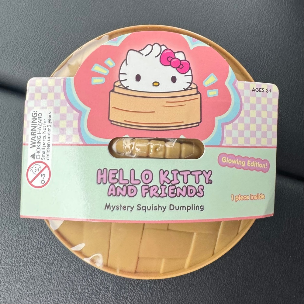 Hello Kitty and Friends Mystery Squishy Dumpling Glowing Edition Sanrio Toy NEW